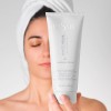 Tratamiento facial White Pearl de LeviSsime, ideal para masaje en cabina, mejora la textura y ayuda a reducir la pigmentación.