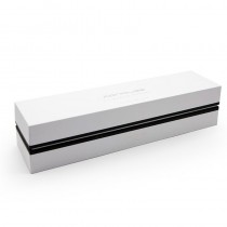 Plancha Corioliss C1 Black Chrome Soft Touch, herramienta profesional con placas de titanio.