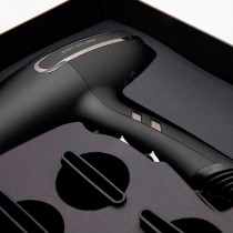 Corioliss ARC Dryer, secador iónico de 2400W ideal para salones de peluquería exigentes.