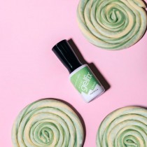 pintauñas semipermanente verde claro pastel Katai Islandia