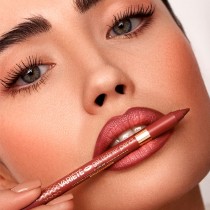 delineador de labios gel Eveline resistente al agua