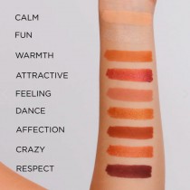 sombras Eveline mates y satinadas de alta pigmentación