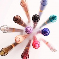 delineador berenjena para maquillaje profesional