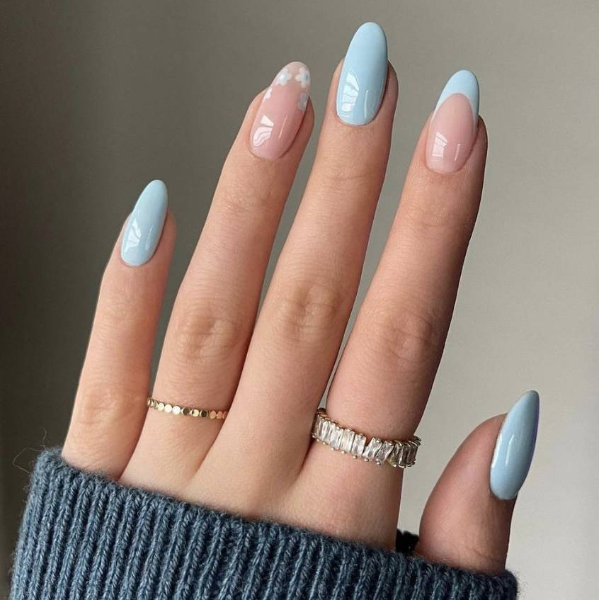 Los 50 diseños de uñas más bonitos vistos en Instagram este 2023